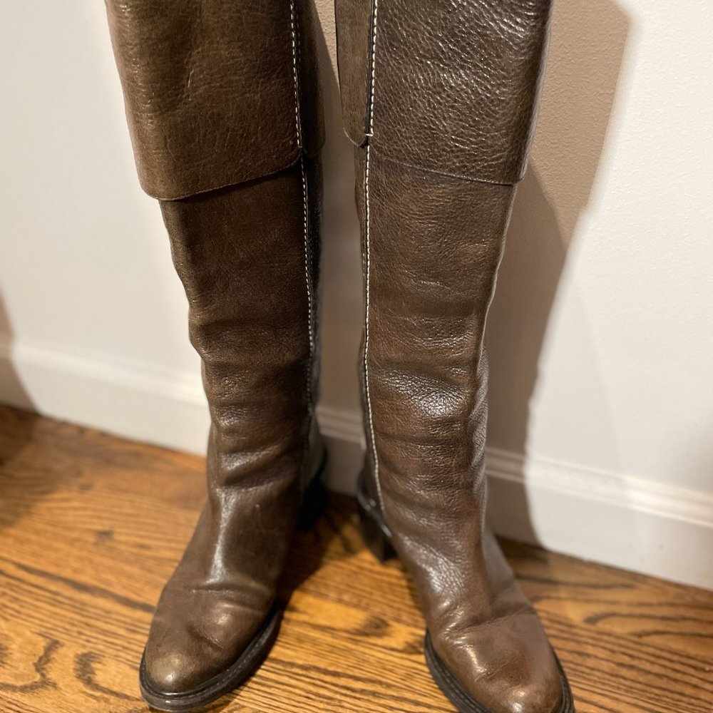 Chloe Dark Brown Leather Winter Boots